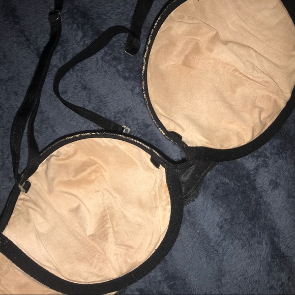 3 for $45 Victoria’s Secret Push Up Bra 34c - Picture 3 of 4